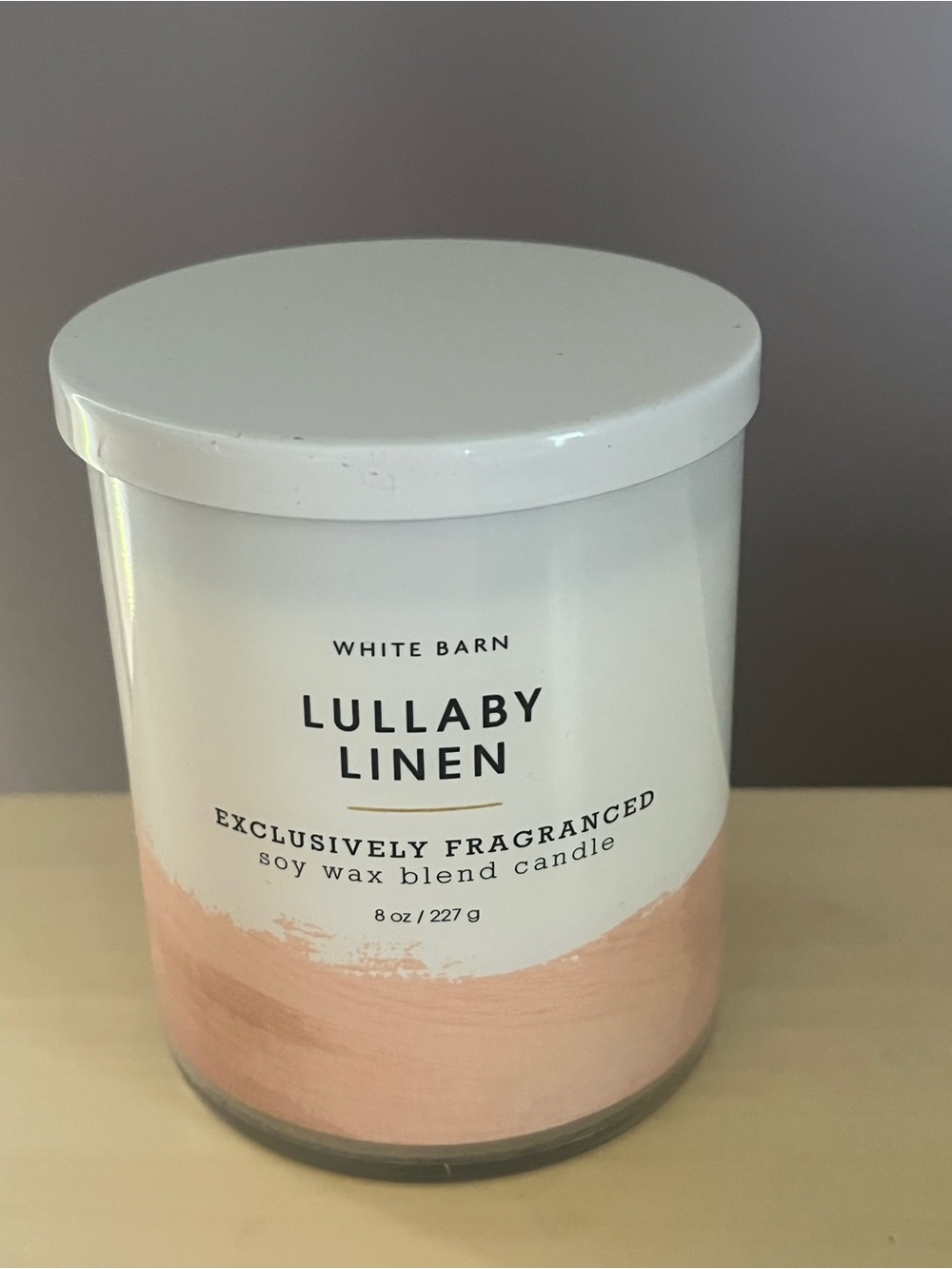 Bath & Body Works Lullaby Linen Single Wick Soy Wax Blend 8 Oz. Candl